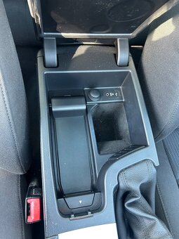 BMW 3 e91 facelift - 19