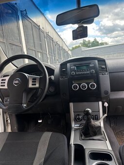 Navara d40 - 19