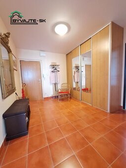 Štvorizbový byt v širšom centre mesta Prievidza. - 19
