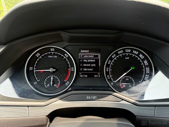 Škoda Superb Combi 2.0 TDI SCR Ambition DSG - 19