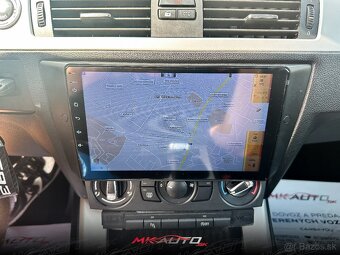 BMW Rad 3 320i Kabrio 2010 2.0 125kW - 19
