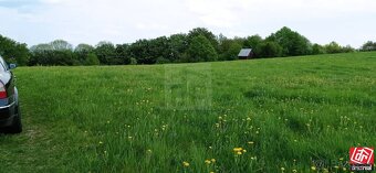 Veľký pozemok  v tichej časti. - 19