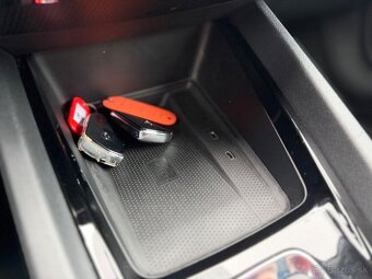 Škoda Octavia Combi 2.0 TDI SCR Style DSG - 19