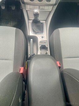Ford Focus 1.6 TDCI 66kw 2010 - 19