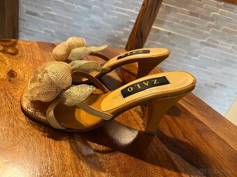 Rozne boty cislo 35 - 19