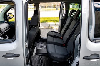 Mercedes-Benz Citan Tourer 109CDI (odpočet DPH, 1.majiteľ) - 19
