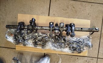 Rozpredám trafic vivaro 2010 2,5dti 107kw - 19