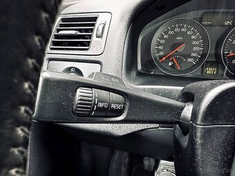 Volvo C30 1.6 ART - 19
