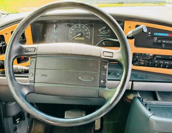 1995 Ford E-150 Econoline | Club Wagon | 6 miestne - 19