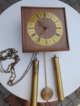 HODINY-Swarzwaldske- Bavorske - 19