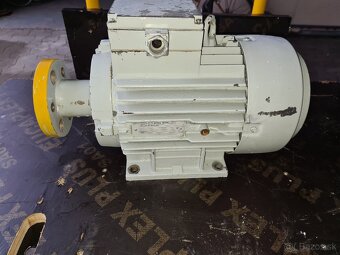 Predám rôzne el.motory na čerpadlá od 0,55 do 11kW - 19
