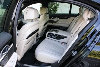 BMW Rad 7 740d xDrive A/T - 19