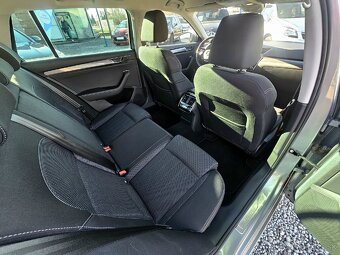 Škoda Superb Combi 2.0 TDI Style DSG 110kW A7 - 19