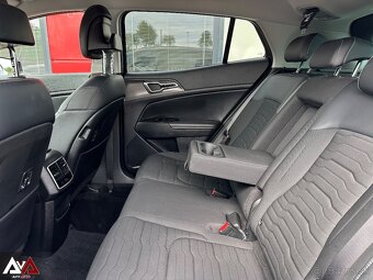 Kia Sportage 1.6 T-GDi mHEV 4WD A/T Platinum, v Záruke, SR - 19