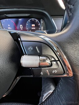 Škoda OCTAVIA 2.0 TDI SCR Style DSG - 19