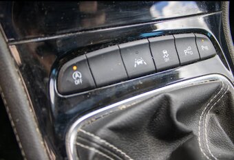 PREDAJ OPEL ASTRA ST 2017 1.6 CDTI 81kW Innovation - 19