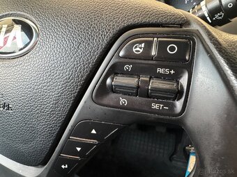 Kia Cee´d SW 1.0 CVVT - 19