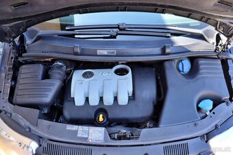 Volkswagen Sharan 2.0 TDI Trendline - 19