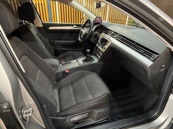 Volkswagen Passat Variant 2.0 TDI Comfortline - 19