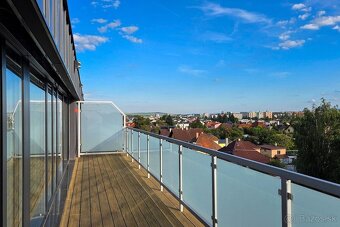 Prenájom: priestranný 3-izb.byt v Poprade s garážovým státím - 19