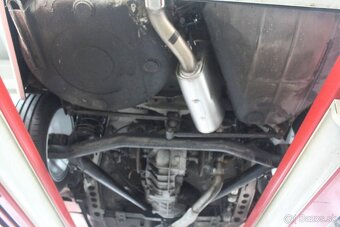 Alfa Romeo 75 2.0 Twin Spark - 19