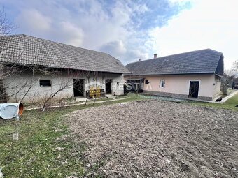 Príjemný rodinný dom v krásnej dedinke Podkylava s veľkým po - 19