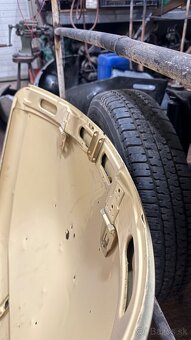 Predám náhradné diely na Volkswagen Chrobák - 19