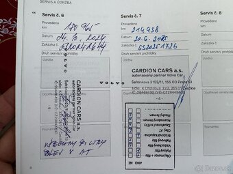 Volvo XC90 B5 Inscription 173KW DPH Jsem první majitel - 19