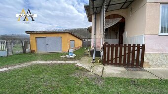 Na predaj 3 izbový rodinný dom na pozemku 2 138 m2 za 60 000 - 19