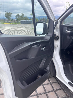 Renault Trafic combi Minibus L2 Cool blue 2.0 dCi - 19