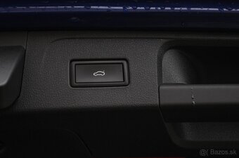 Volkswagen Passat Variant 2.0 TDI EVO Elegance DSG - 19