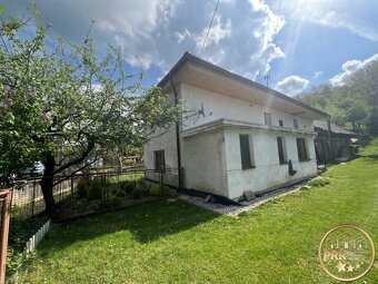 Predaj romantickej chalúpky v Šípkove - 19