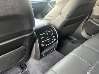 BMW 550i xdrive - 19