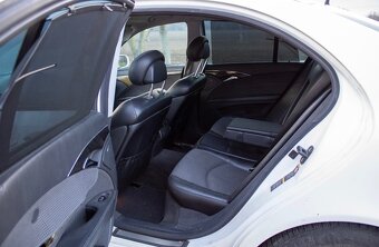 Mercedes Benz E 320 Benzín / LPG | V6 165 kW - 19