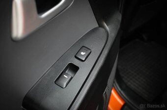 Kia Sportage 2.0 CRDi 4x4 - ODP. DPH - 19