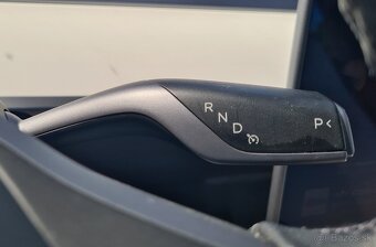 TESLA MODEL 3 LONG RANGE AWD - 19