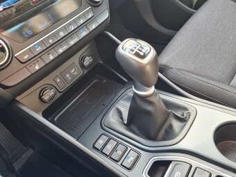 HYUNDAI TUCSON 1.6 T-GDI STYLE 4X4 - 19