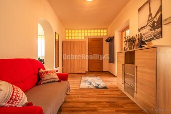 ZNÍŽILI SME PRE VÁS CENU Veľkometrážny rodinný dom s projek - 19