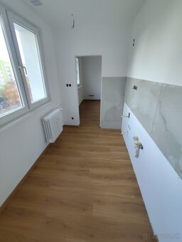 REKONŠTRUKCIE BYTOV -INTERIÉROV, DOMOV - 19