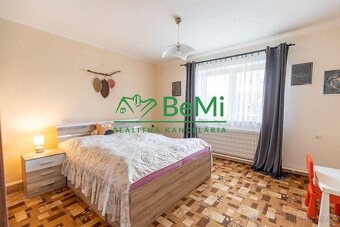 Na predaj 4-izbový rodinný dom v obci Chocholná-Velčice - 19