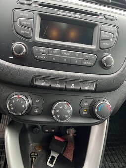 Kia ceed 1.4i panorama gold - 19