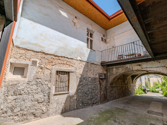 IBA U NÁS 2 izbový staromestský byt so súkromným parkovaním - 19