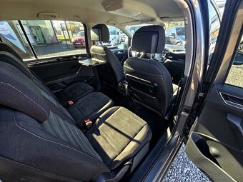 Volkswagen Touran 2.0 TDi Highline DSG - 19