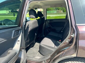 Subaru Forester 2.0i Comfort CVT - 19