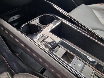 ŠKODA ENYAQ IV 80 - 19