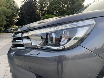 Toyota Hilux DC 2.4 I D-4D Executive A/T - 19