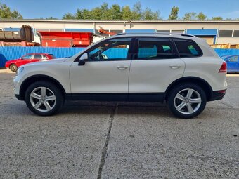 Predám Volkswagen Touareg II 3.0 V6 TDI 176 KW 8-Tiptronic - 19