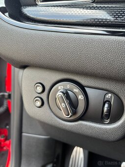 MINI CLUBMAN S ALL4 - 19