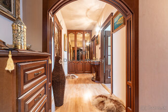 NA PREDAJ 4 IZBOVÝ BYT (79m2 + LOGGIA) S VÝNIMOČNÝM DIZAJNOM - 19