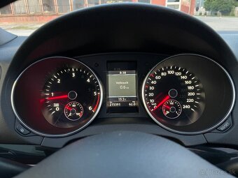Volkswagen Golf VI Cabriolet 2.0 TDI Exclusive BlueMotion - 19